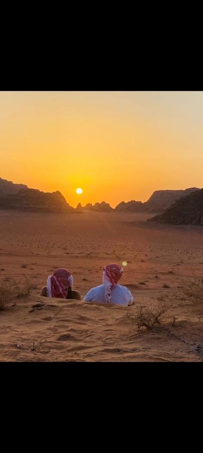 Saleem With Jeep Tour Apartment Wadi Rum Exterior photo