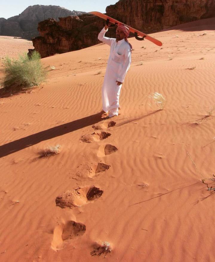 Saleem With Jeep Tour Apartment Wadi Rum Exterior photo