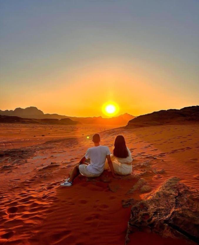 Saleem With Jeep Tour Apartment Wadi Rum Room photo